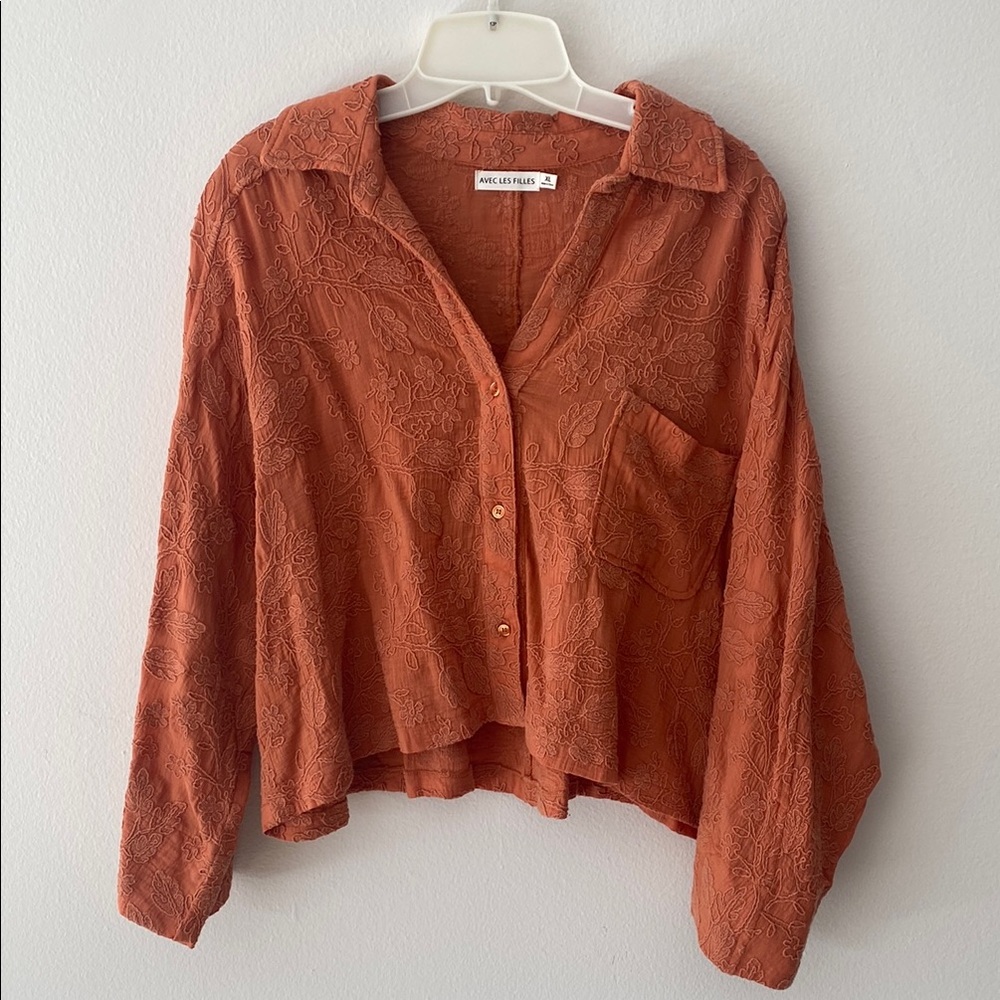 Avec Les Filles Orange Boxy Crop Button Down Shirt